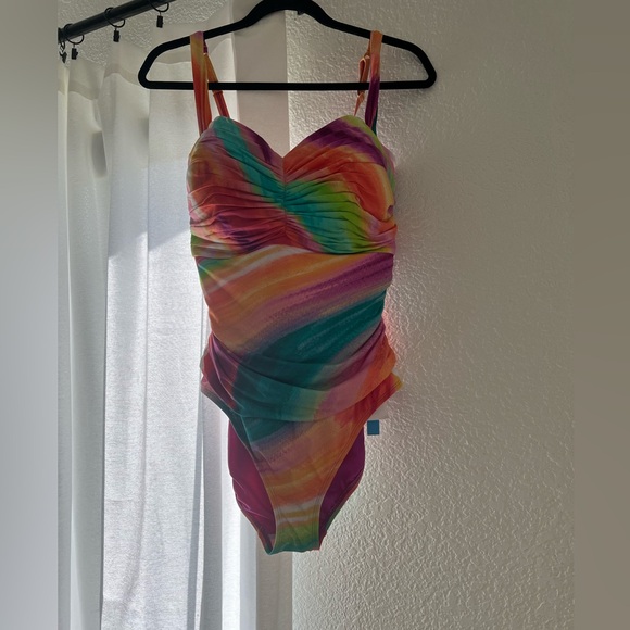 Plus Size Splash Out Shirred Bandeau One Piece - Picture 5 of 5